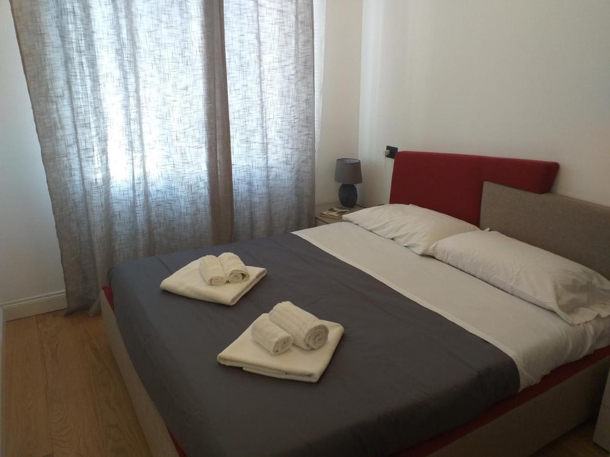 Duomo Apartments Milano Екстер'єр фото